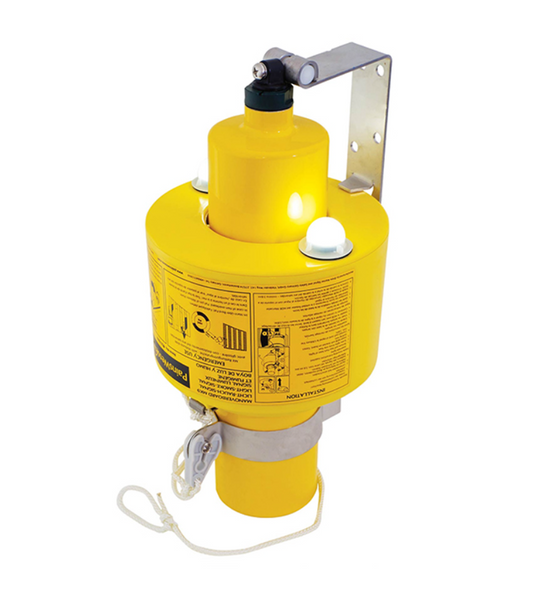 Pains Wessex Manoverboard with bracket, Mk9